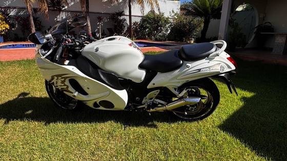SUZUKI GSX 1300R HAYABUSA SUZUKI GSX 1300R HAYABUSA